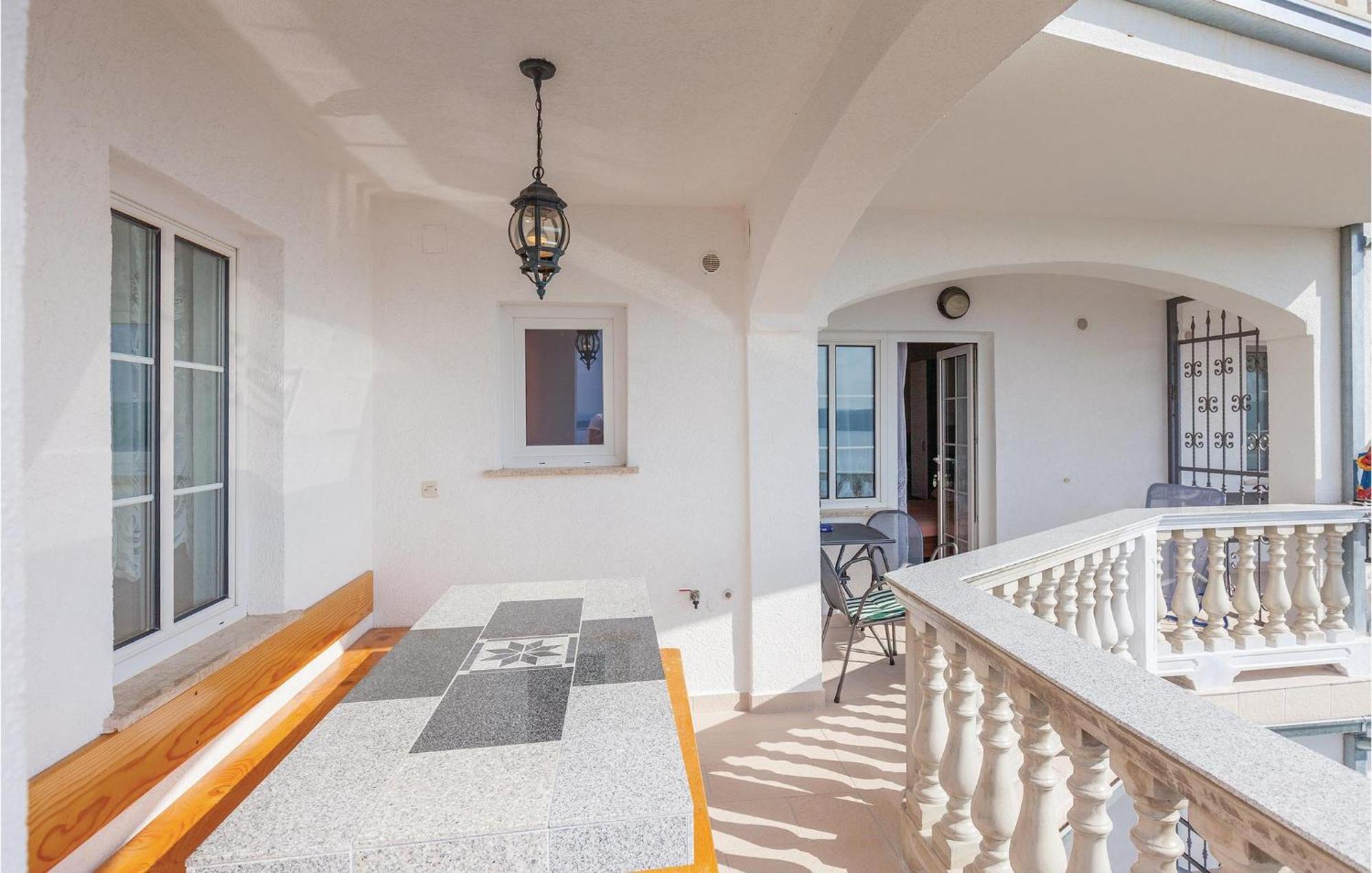 Nice Apartment In Crikvenica With Kitchen Экстерьер фото