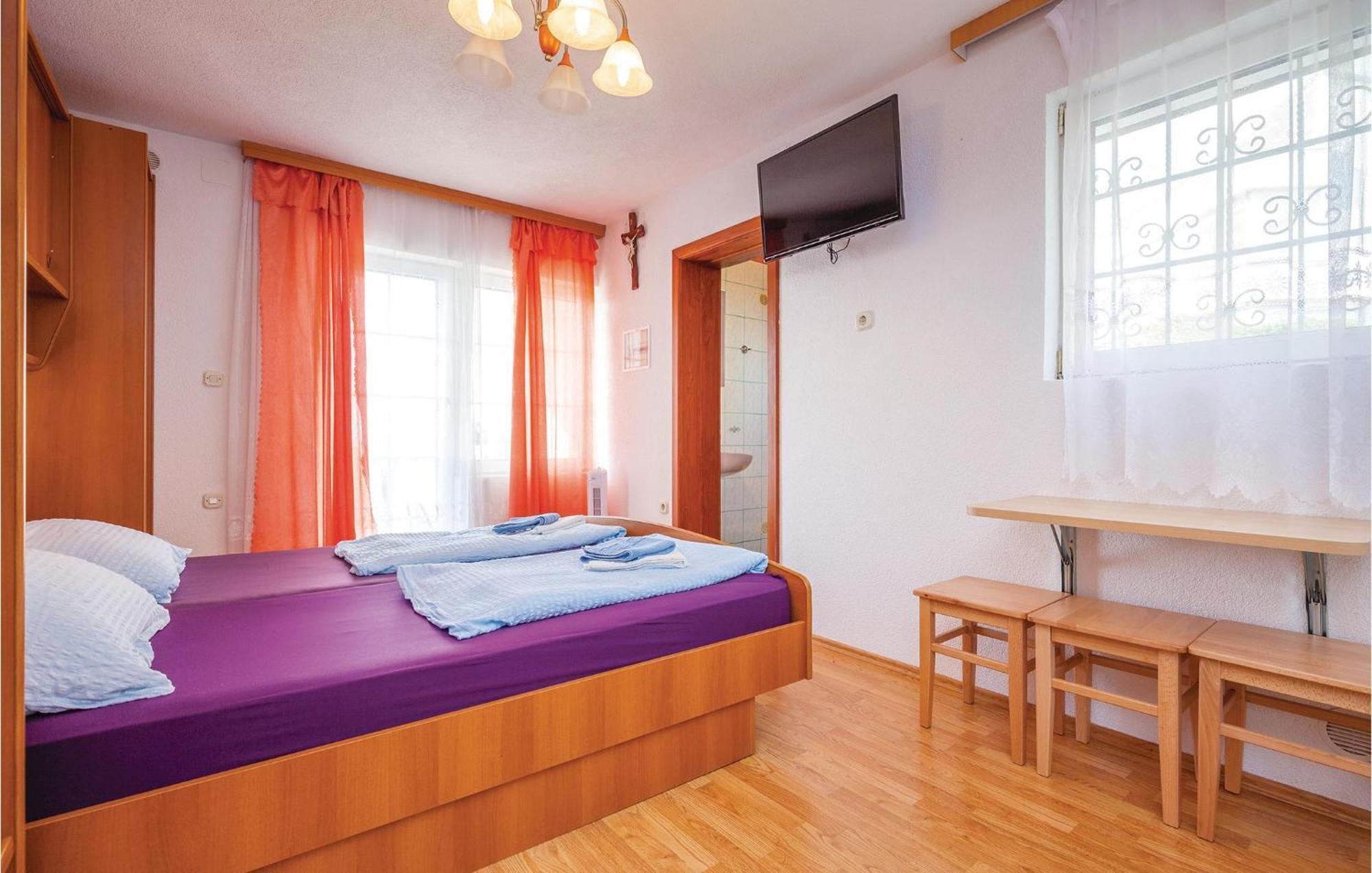 Nice Apartment In Crikvenica With Kitchen Экстерьер фото